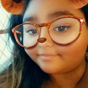 Meet your Posher, Kyla